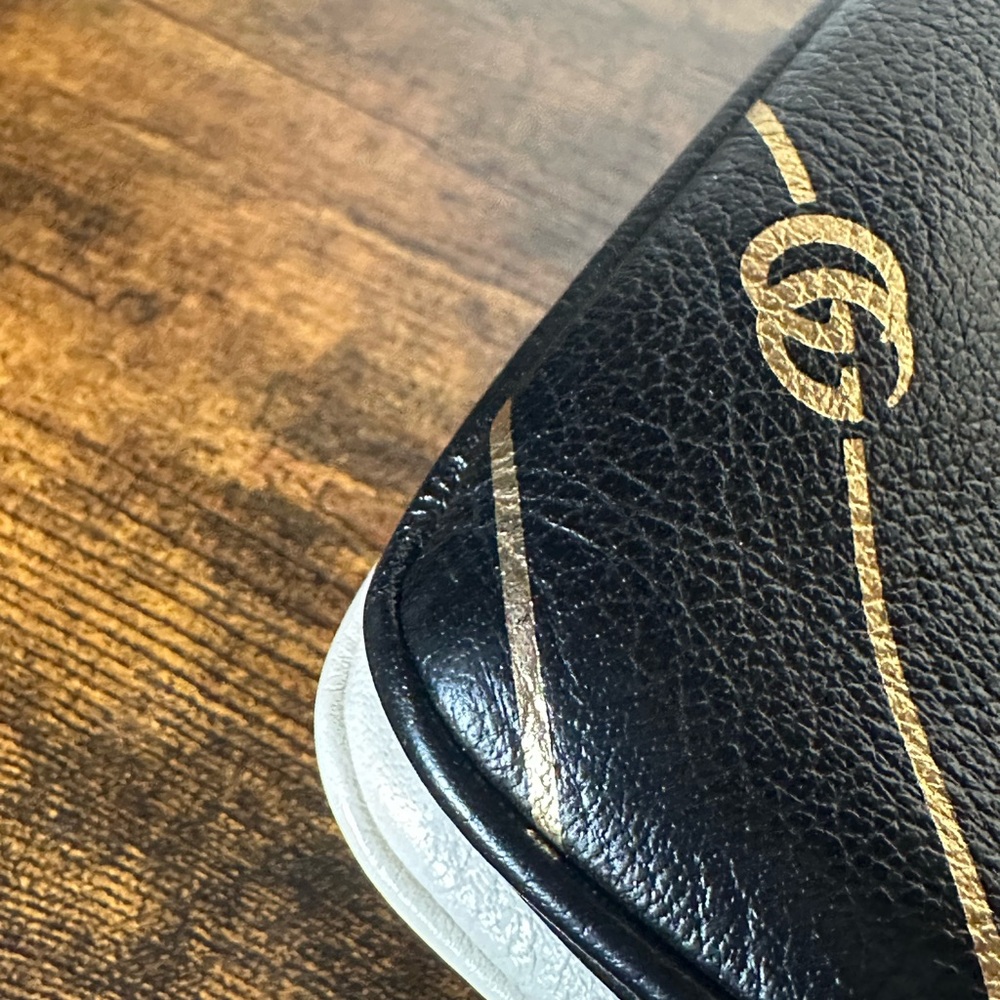 Authentic Gucci Thiara Double Sided Black and Gold GG Shoulder Bag - Picture 8 of 13